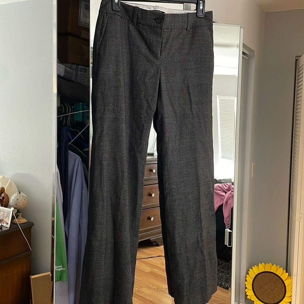 Ann Taylor size 2P dress pants